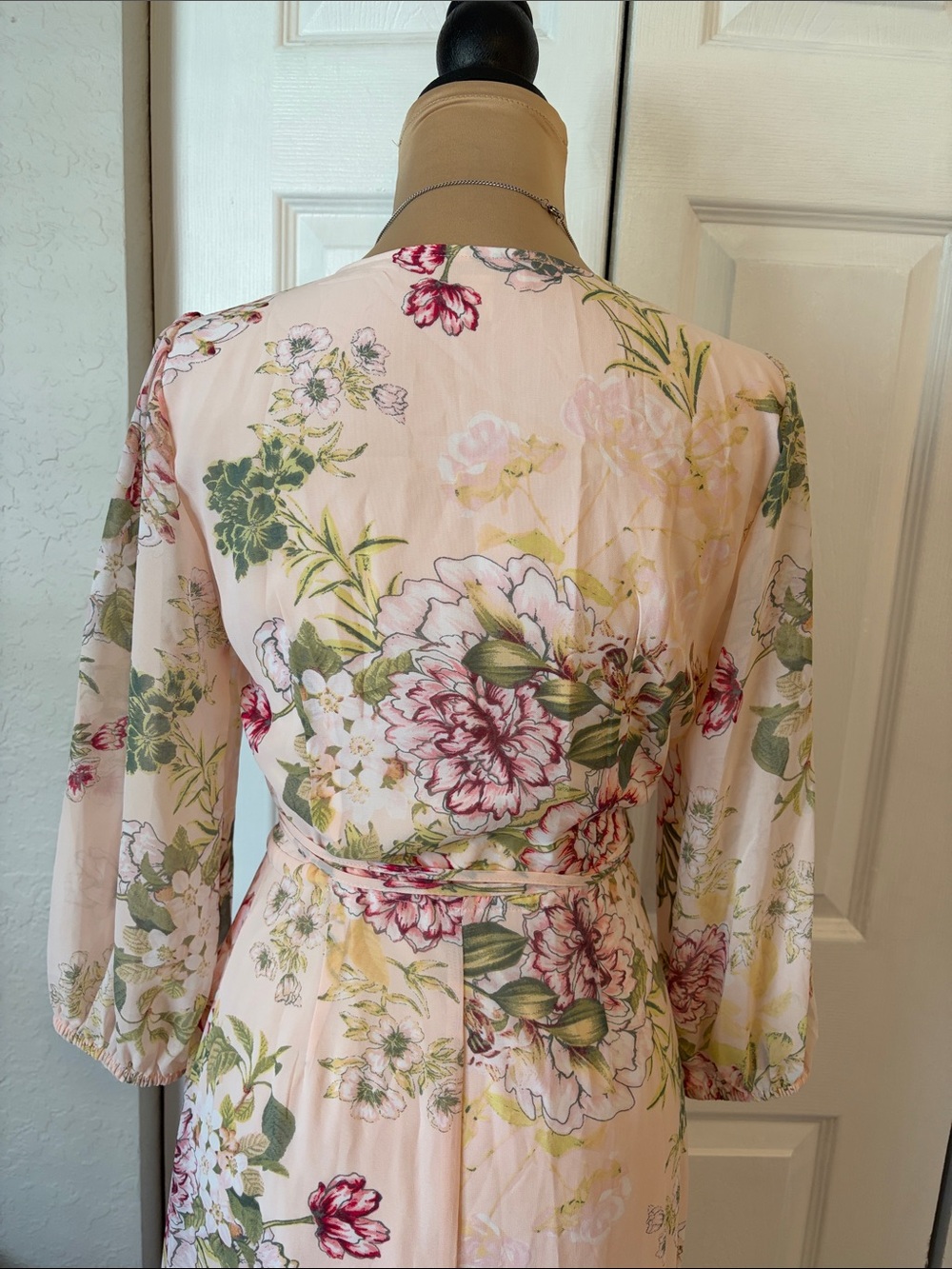New York and Company floral maxi wrap dress 3/4 sleeve ruffle size extra small - Picture 9 of 11